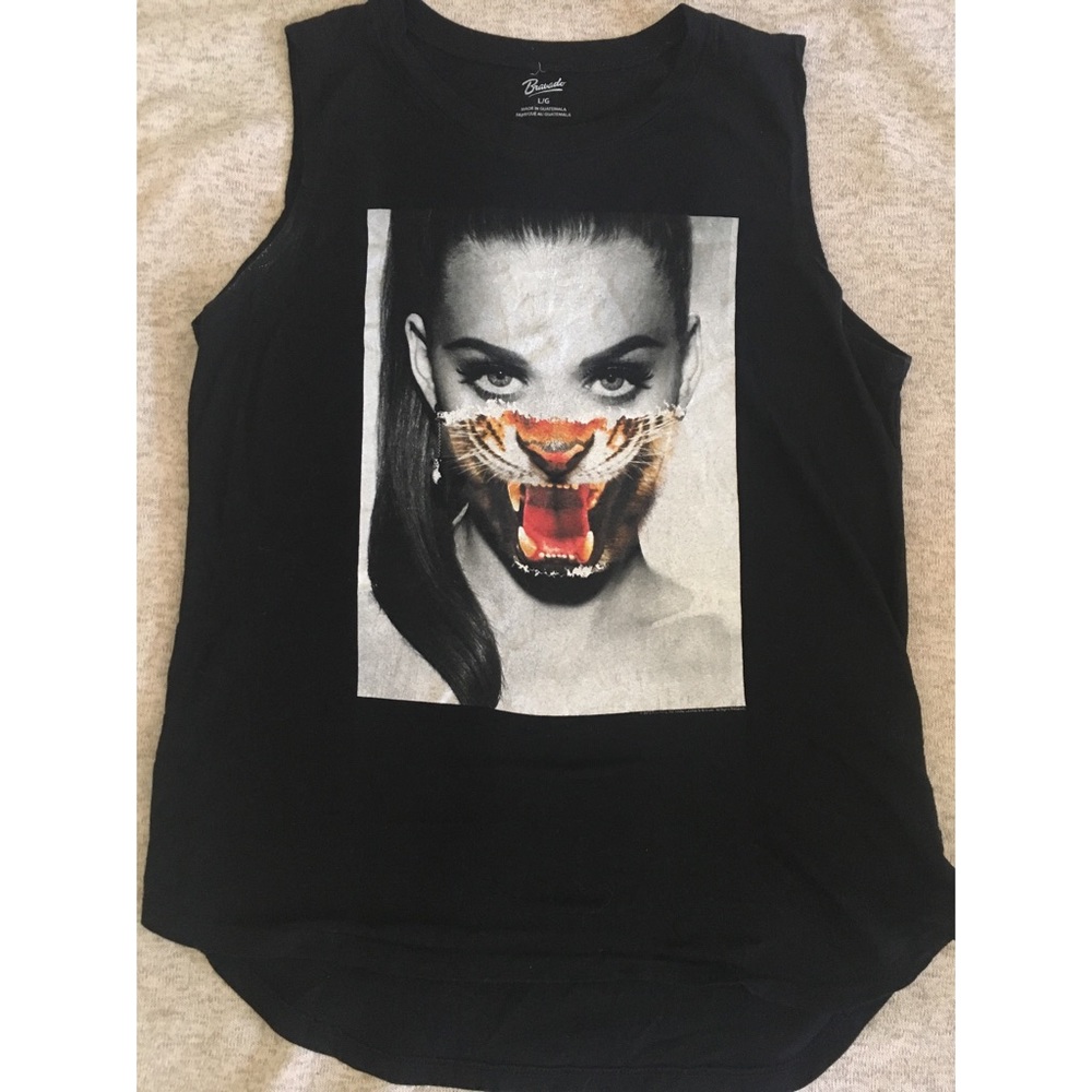 “Cat Fight” Muscle Shirt